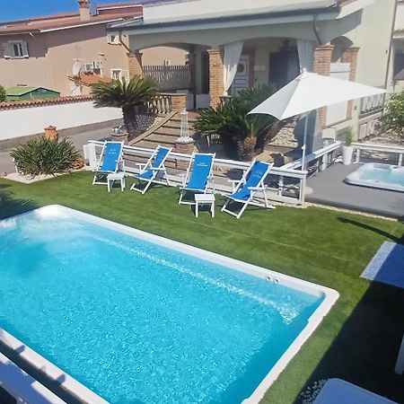 Alloggi Turistici Con Piscina Palestra Jacuzzi Sauna Anzio Eksteriør billede