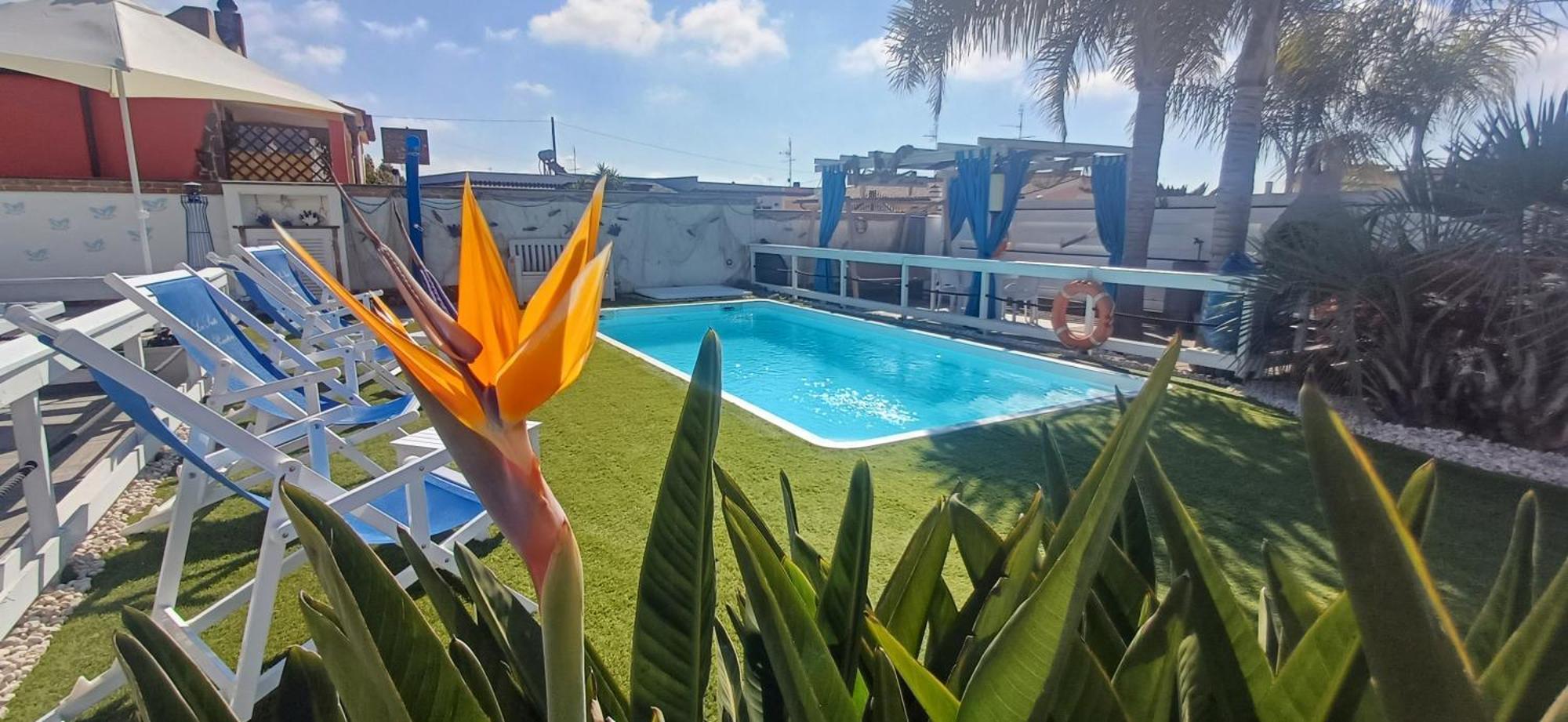 Alloggi Turistici Con Piscina Palestra Jacuzzi Sauna Anzio Eksteriør billede